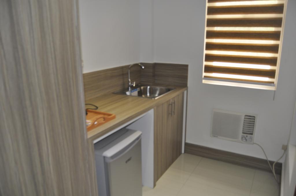 The Citywalk Suites Apartment Antipolo Habitación foto